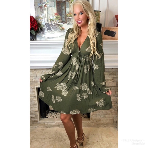 ❤️LAST 1! Olive V Neck Bell Sleeve Floral Dress! - Picture 6 of 6